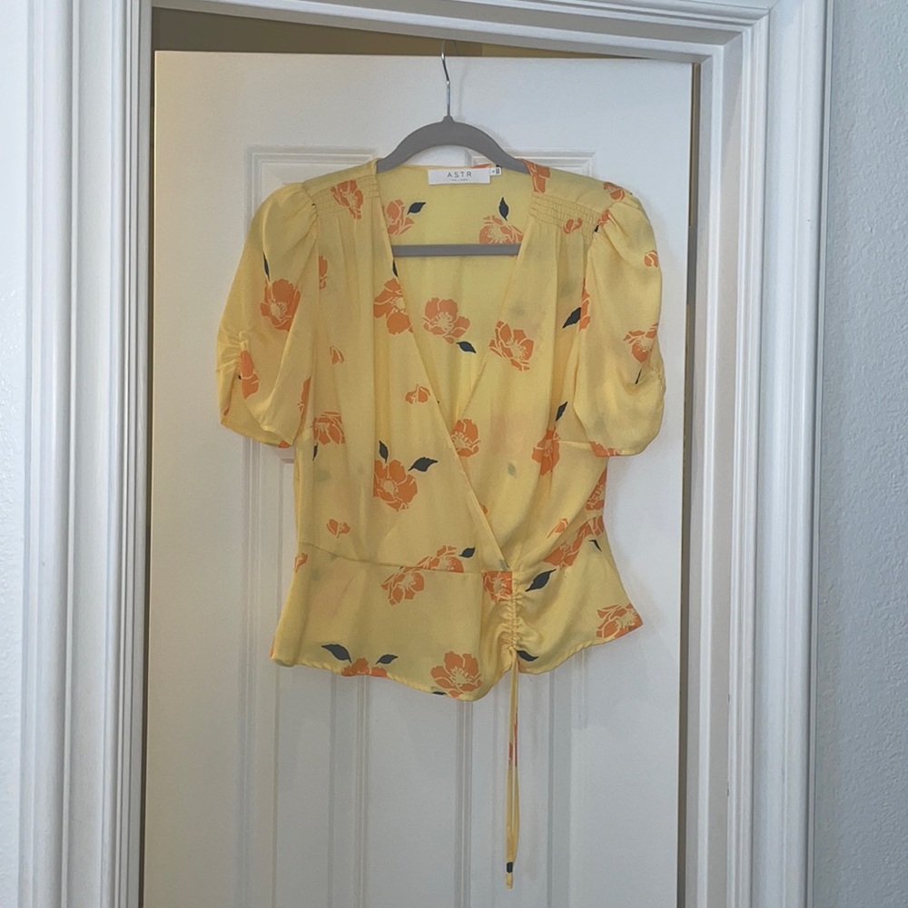 ASTR the label Top Never Been Worn